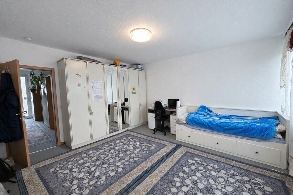 Schlafzimmer 2