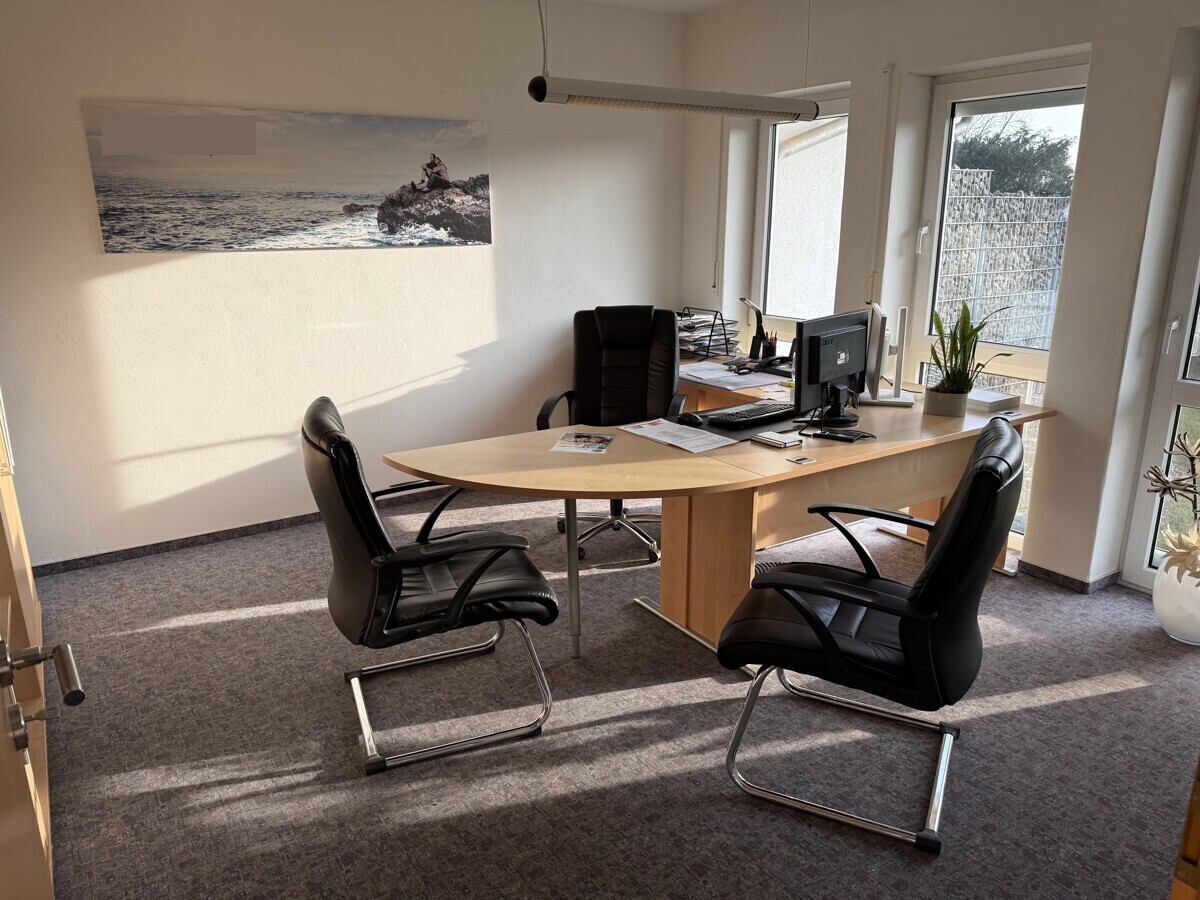 Büro 1 EG