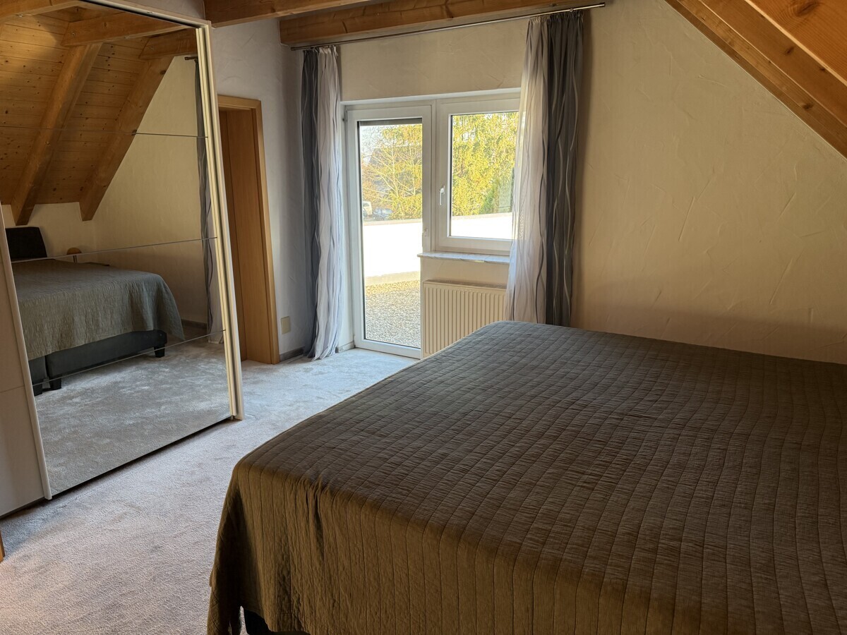 Schlafzimmer DG