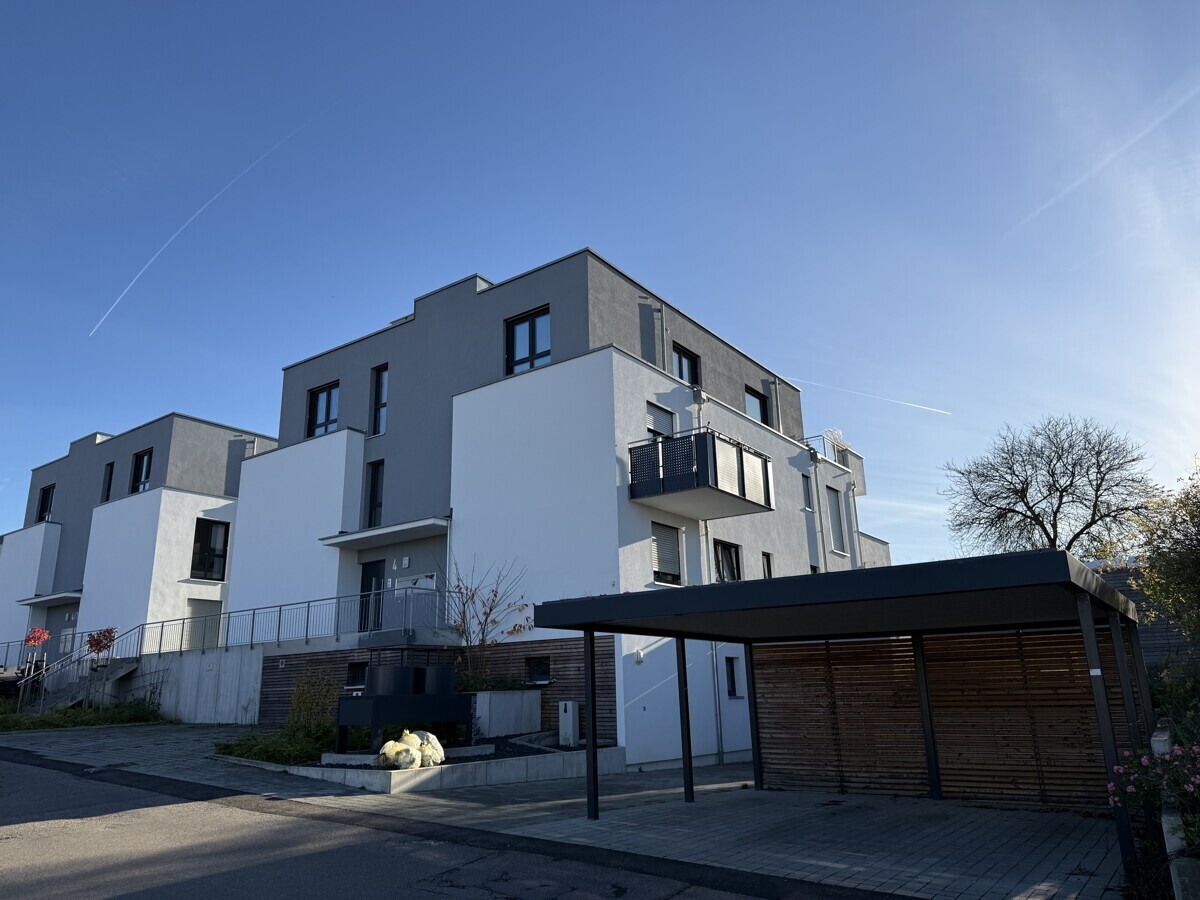 Straßenansicht