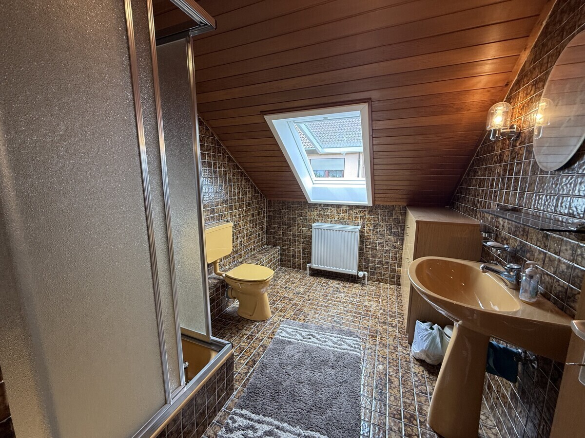 Badezimmer DG