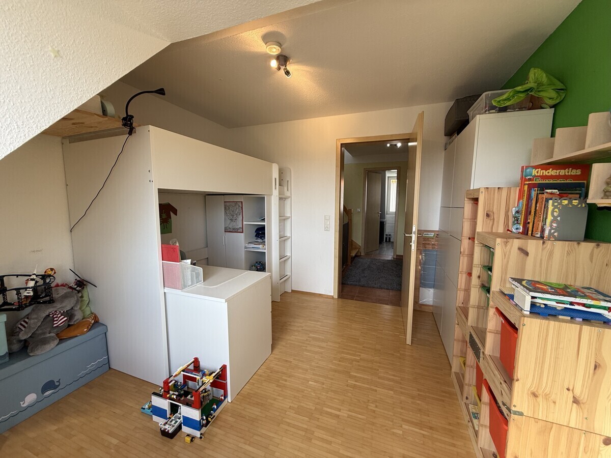 Kinderzimmer OG