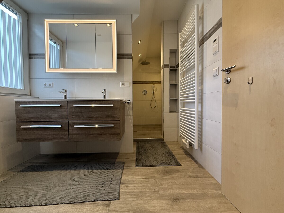 Badezimmer OG