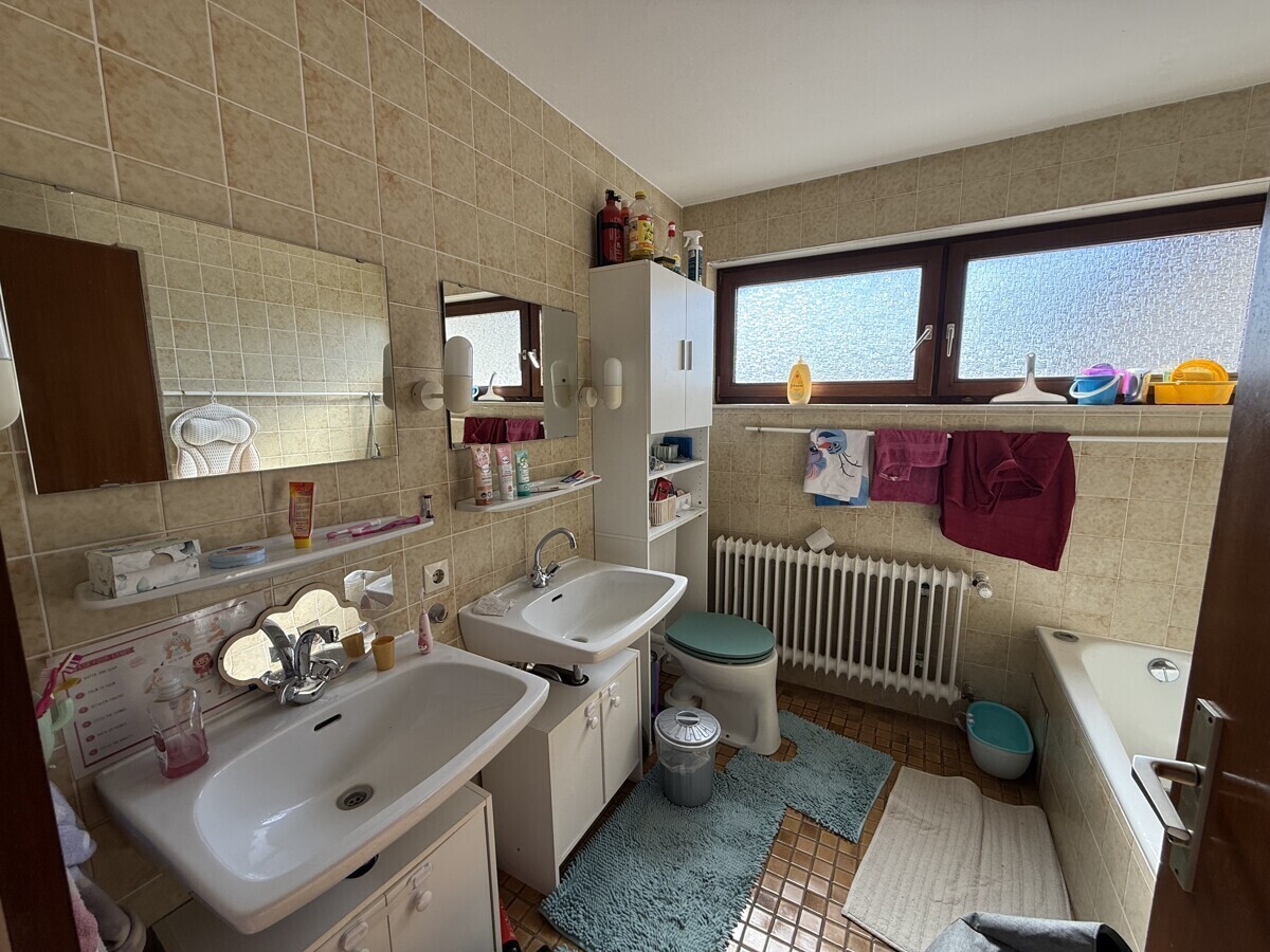 Badezimmer  1. OG