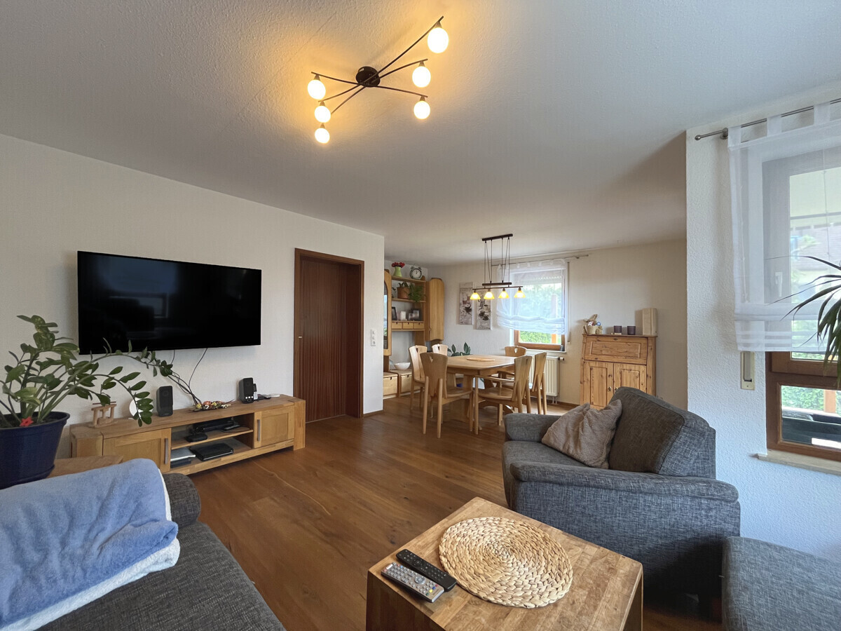 Wohn- und Esszimmer
