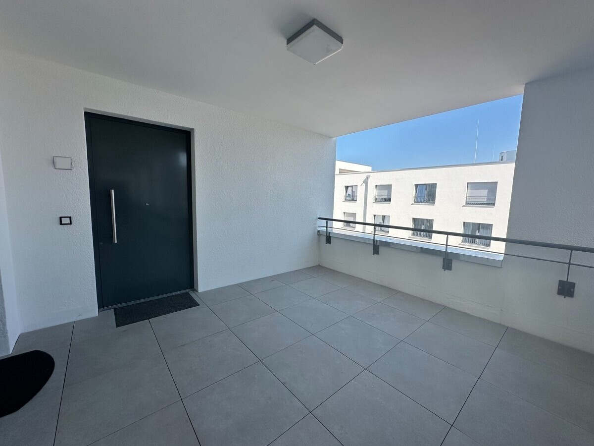 Laubengang vor der Wohnungstüre