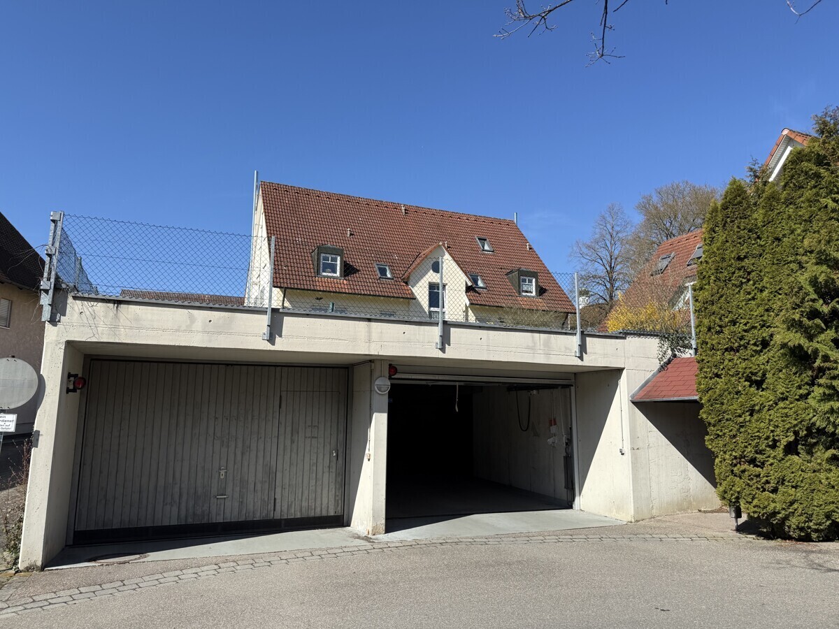 Zufahrt zur Tiefgarage 
