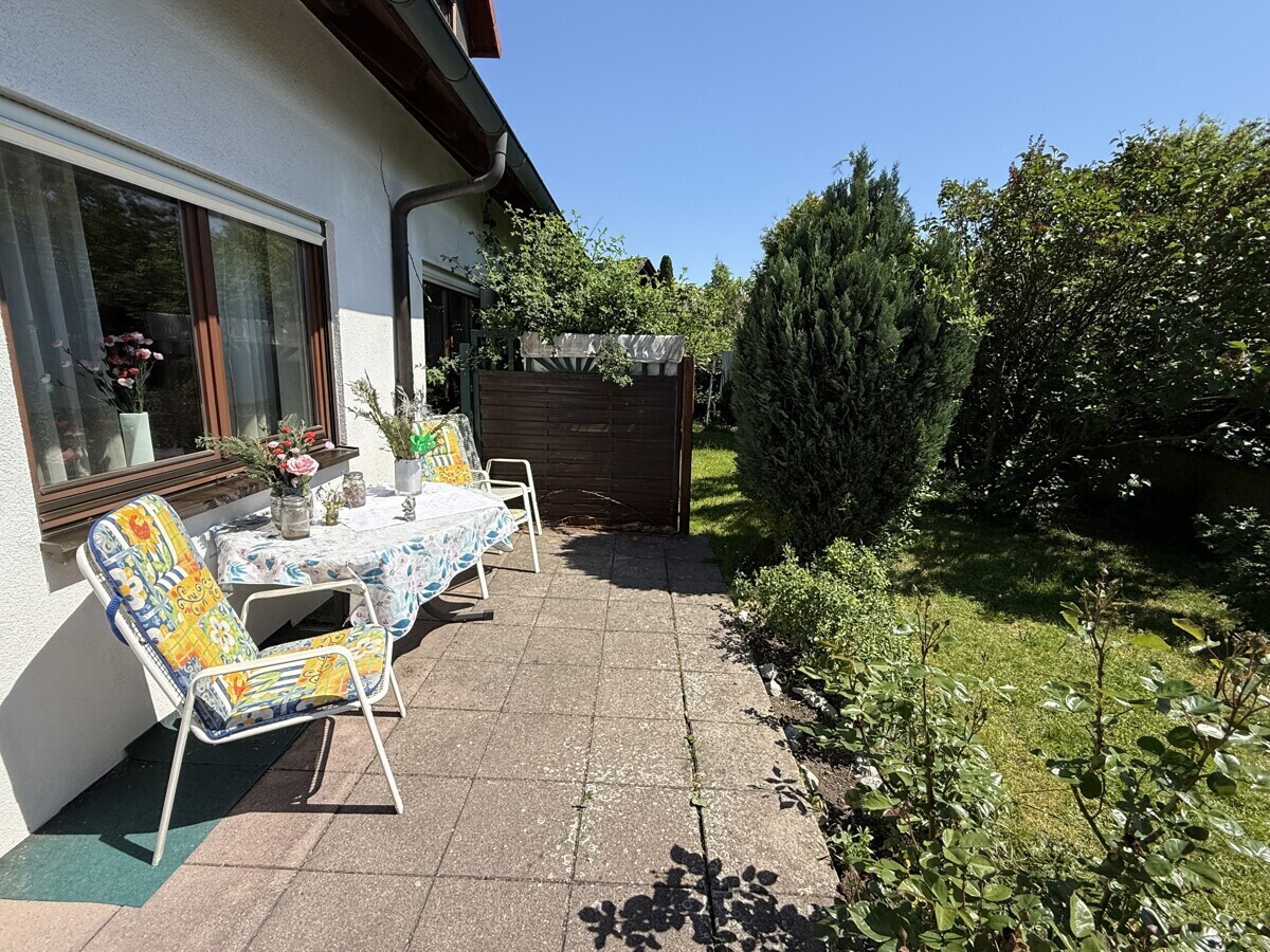 Terrasse und Garten