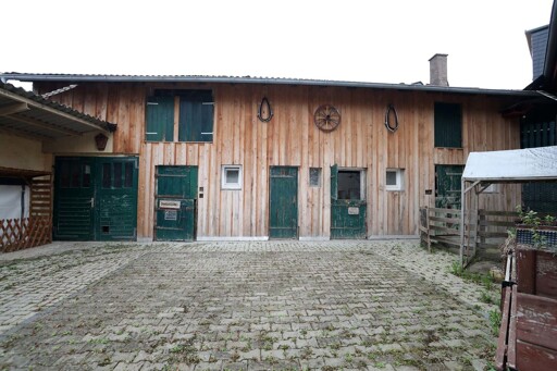 Stallungen