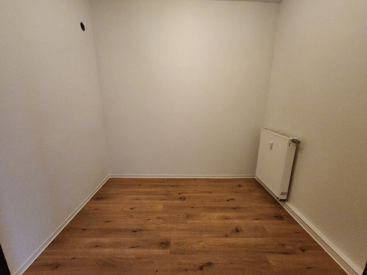Arbeitszimmer / Garderobe