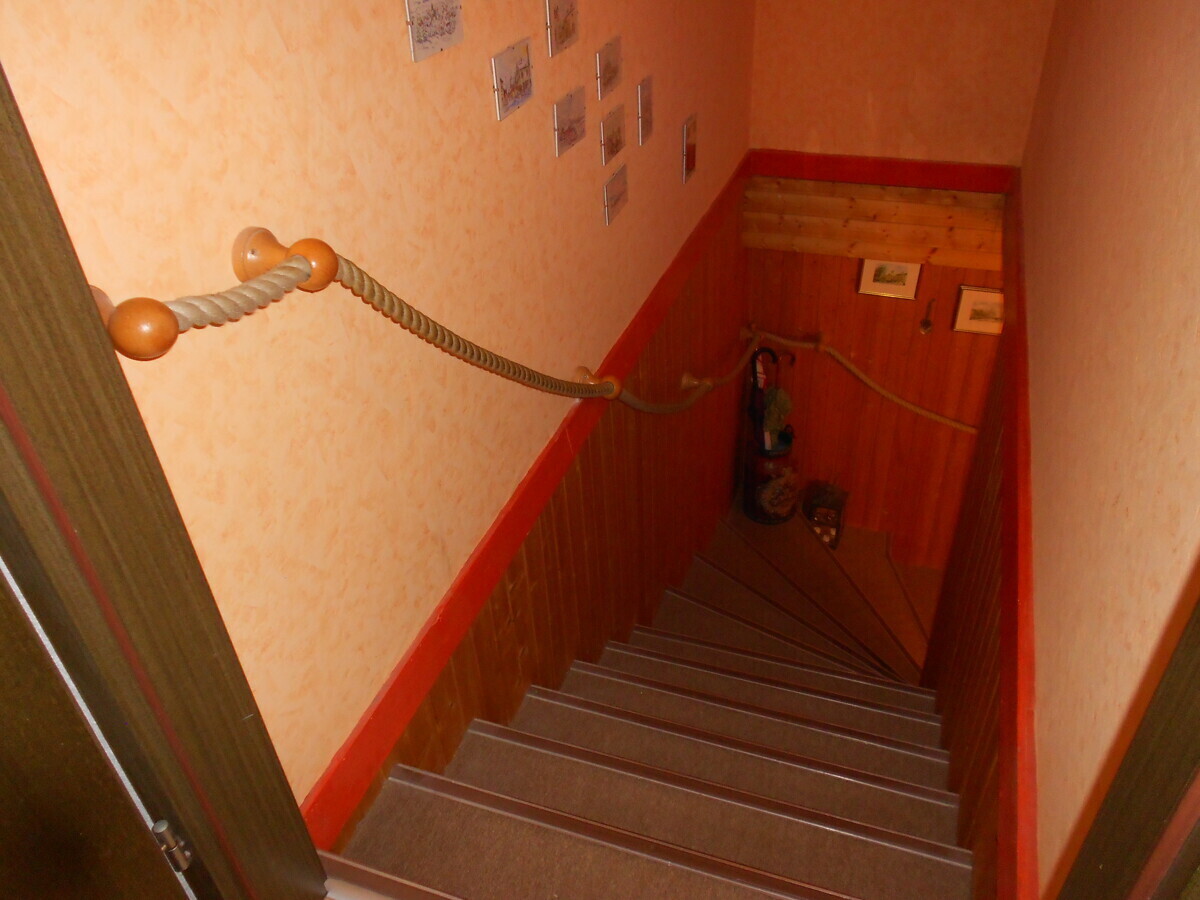 Treppe ins KG
