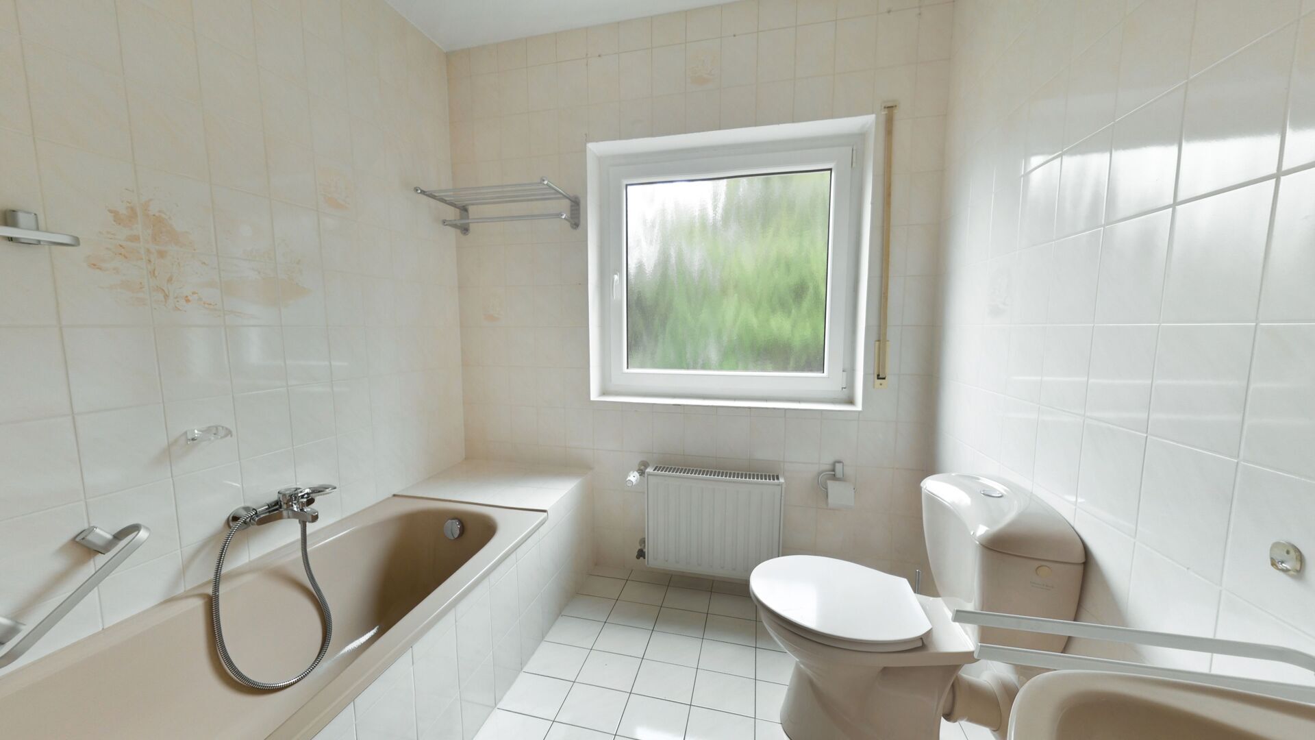 Wannen-/Duschbad OG