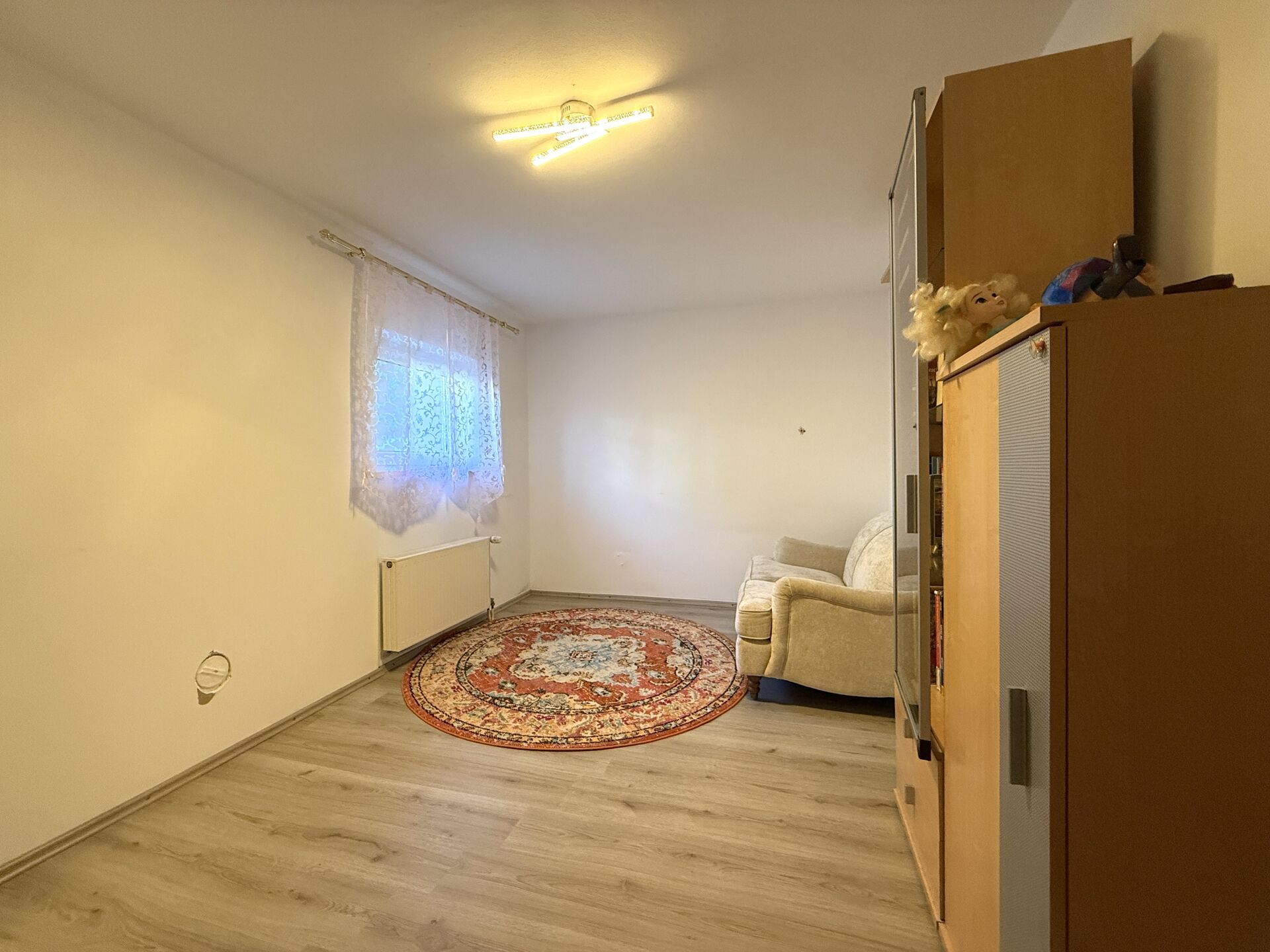 Zimmer 1 Untergeschoss/ Keller