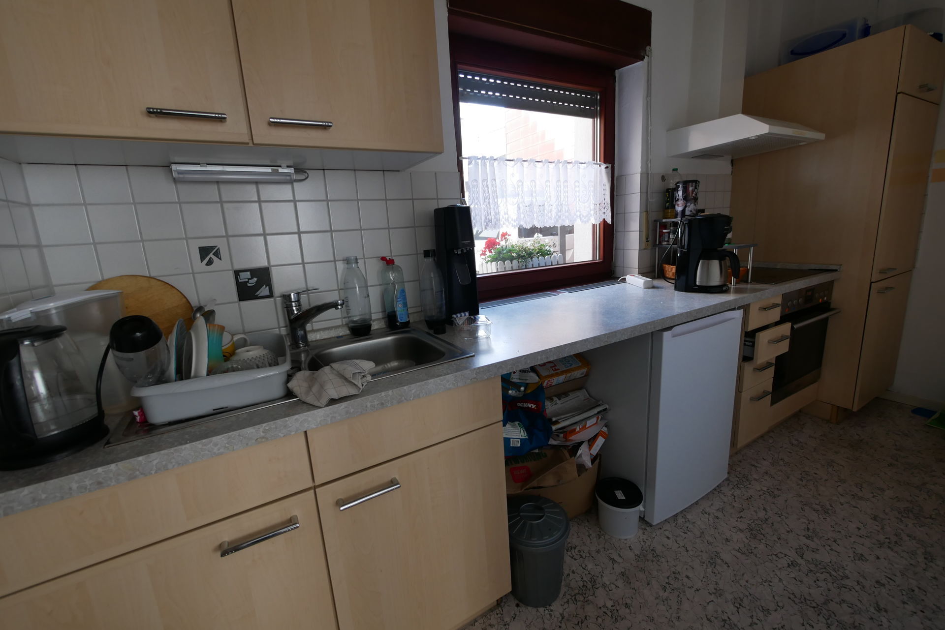 Vorderhaus EG Küche