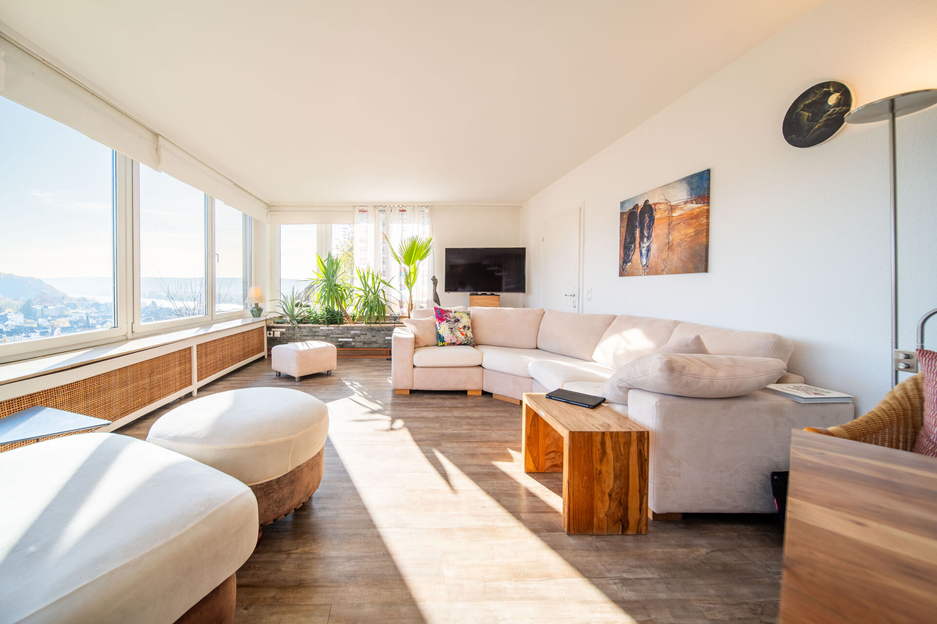 Wohnzimmer mit schöner Aussicht