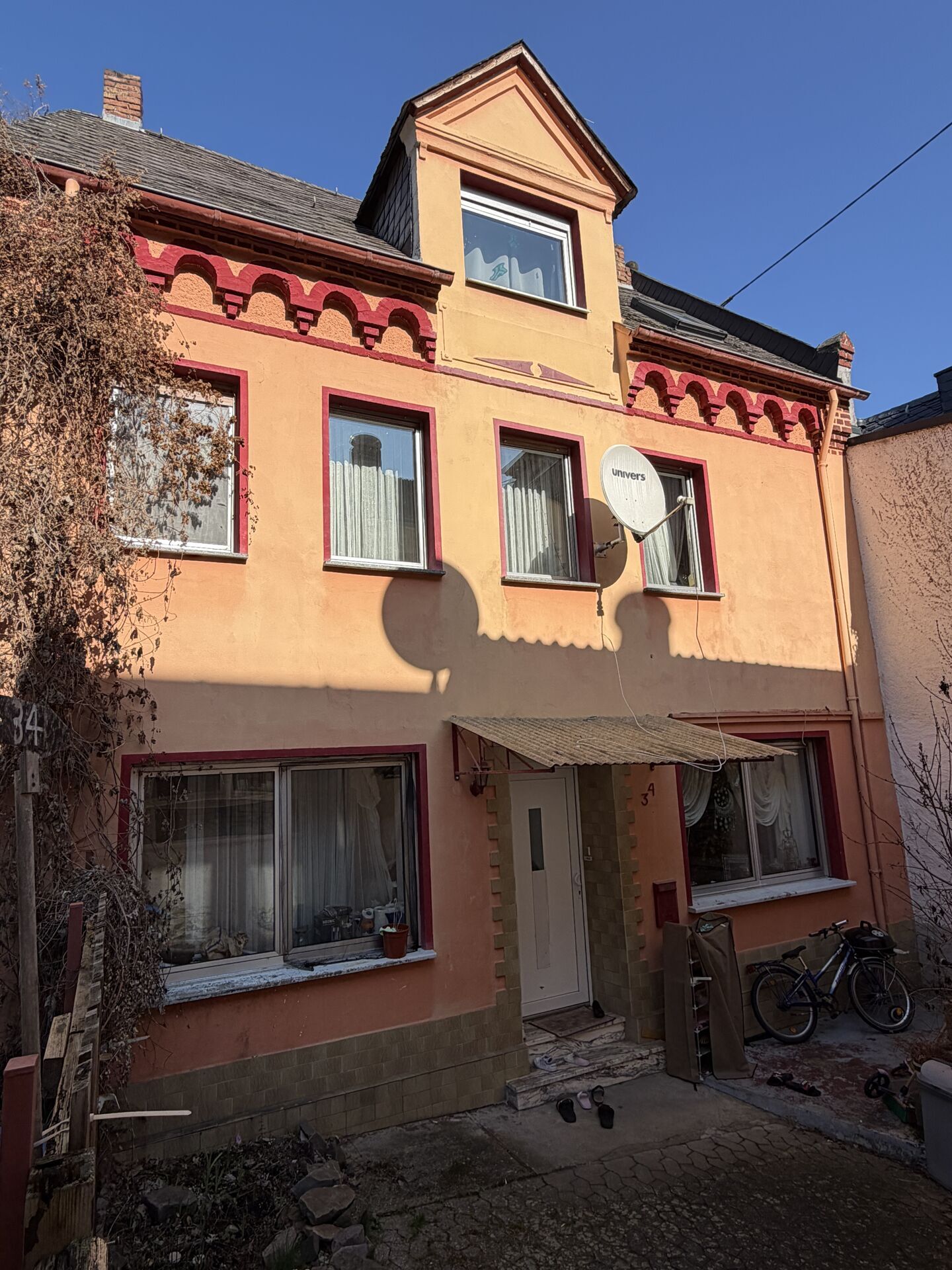 Haus rechts