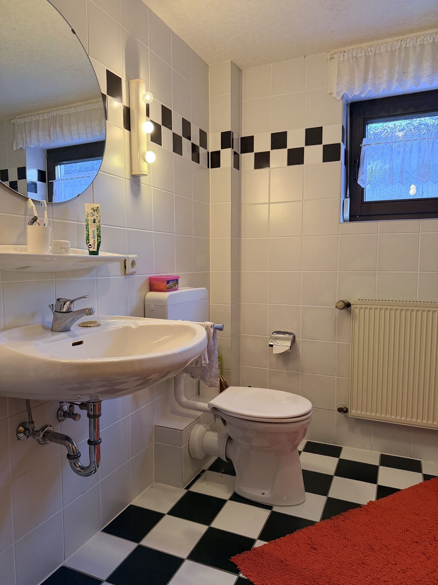 Duschbad KG