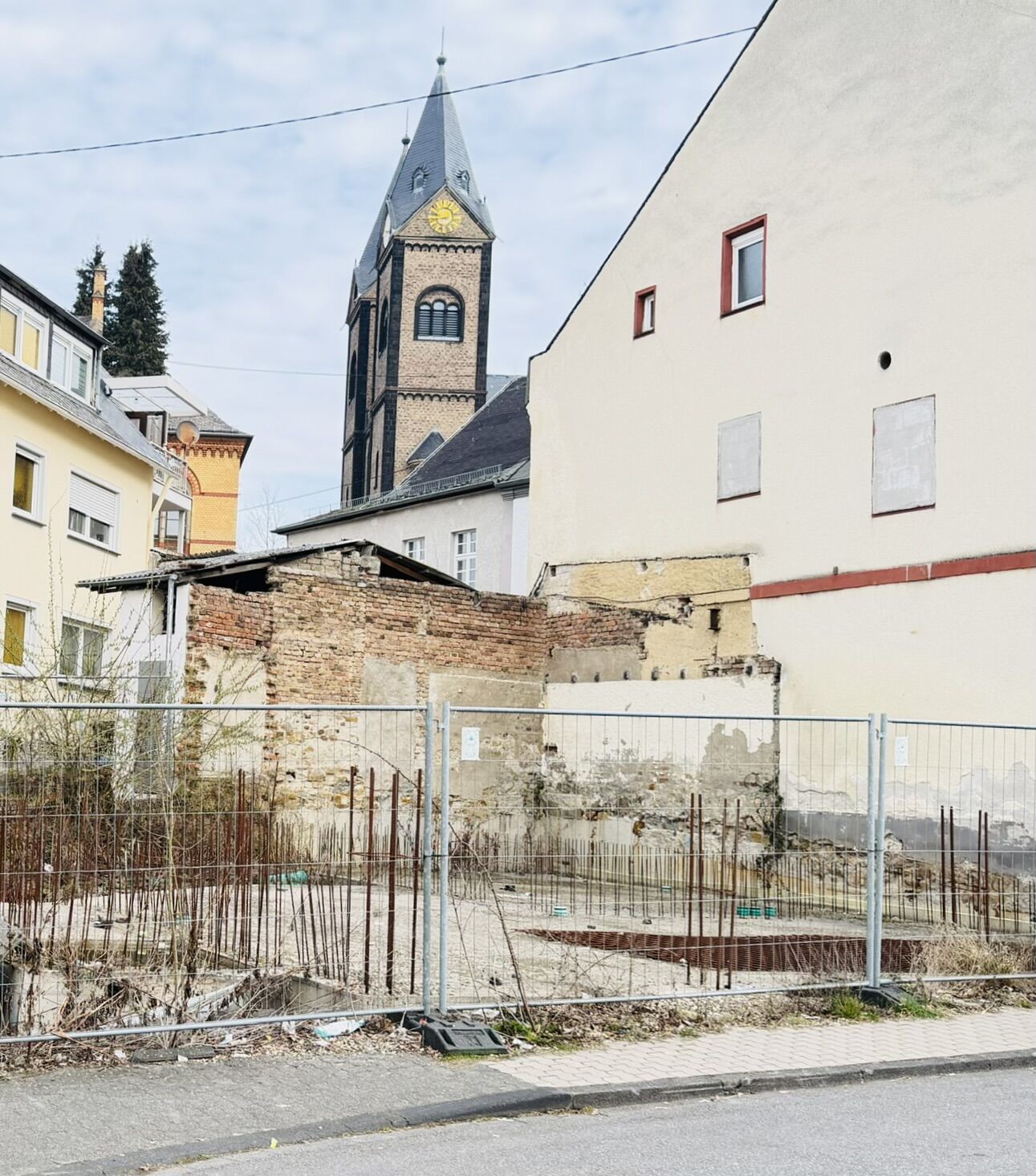 Grundstück