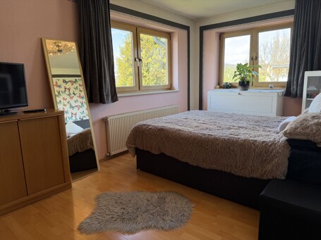 Schlafzimmer 2 1. OG