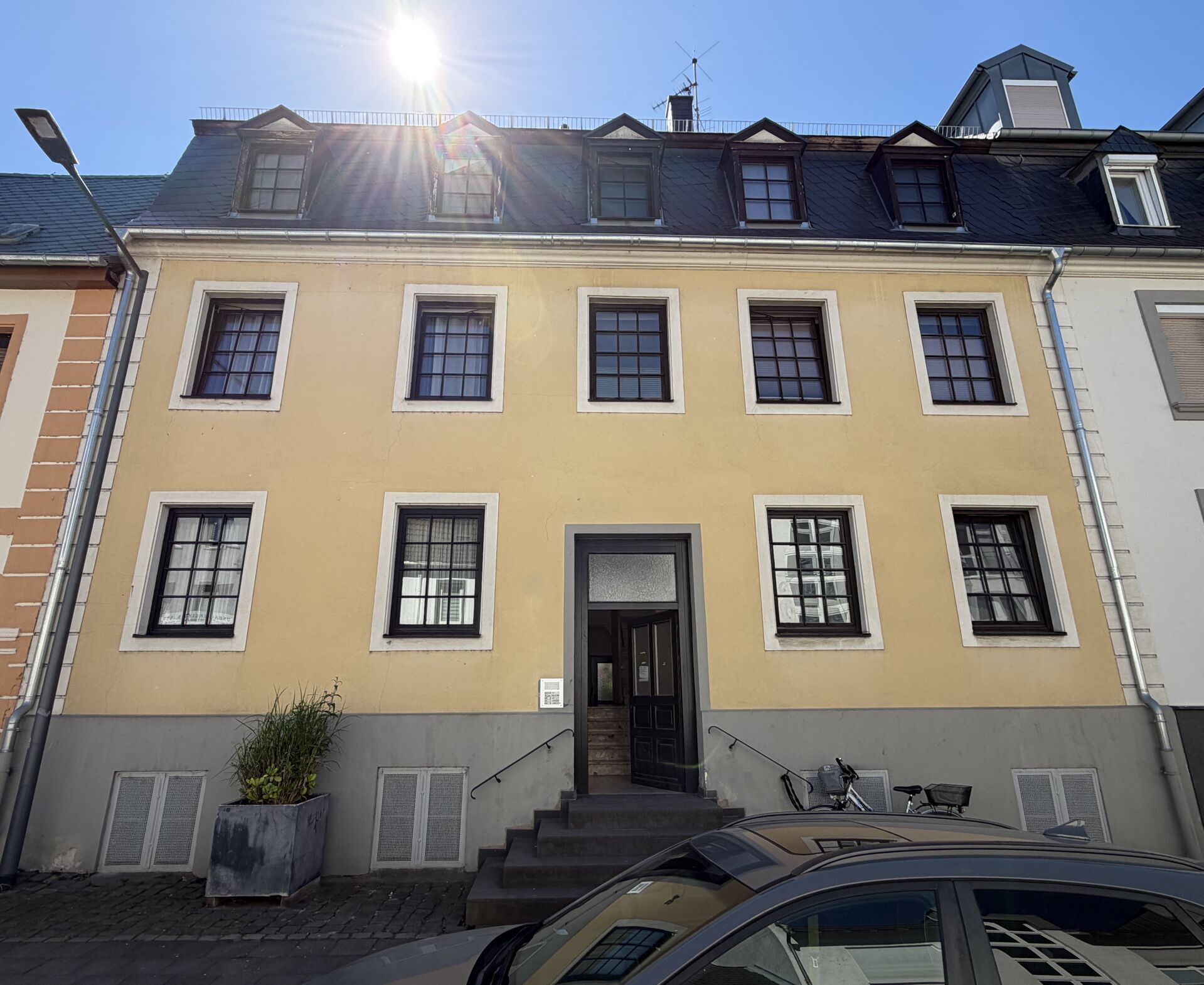 Außenansicht Vorderhaus