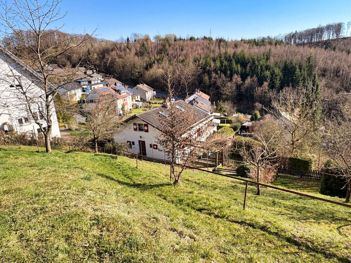 Grundstück