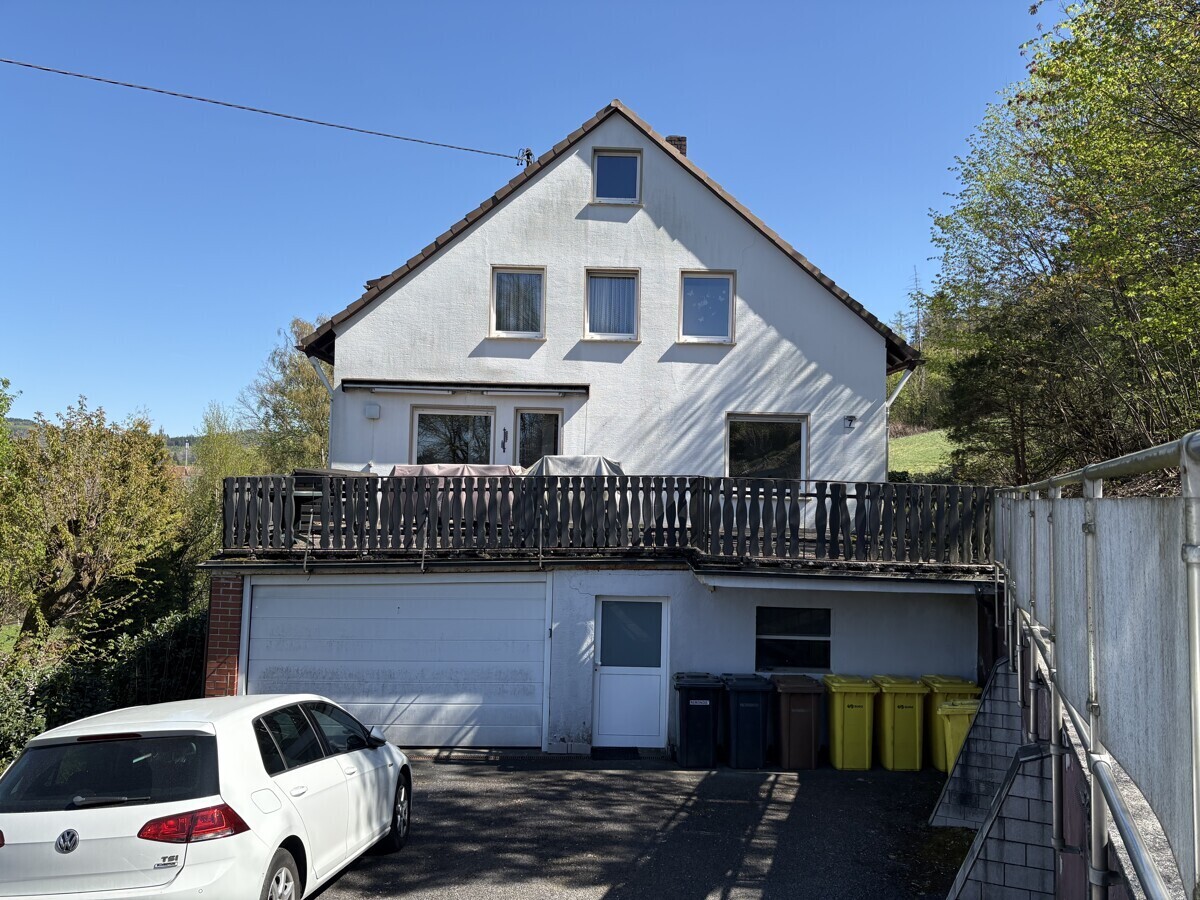 Ansicht/ Garage