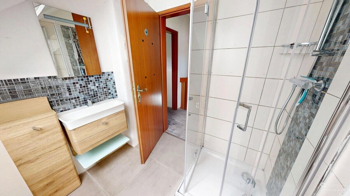 Badezimmer DG