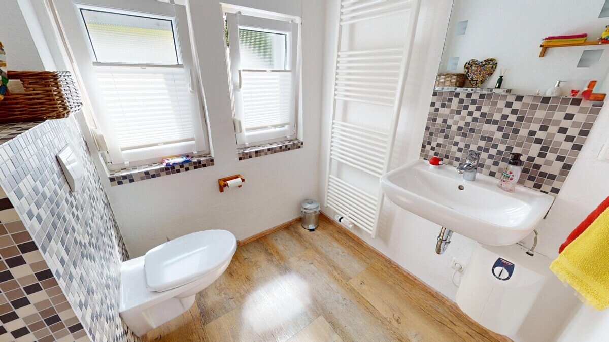 Badezimmer EG