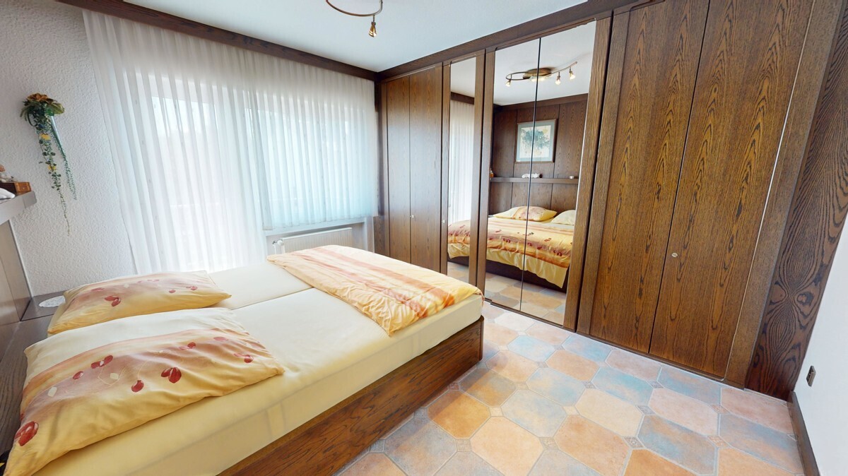 Schlafzimmer OG