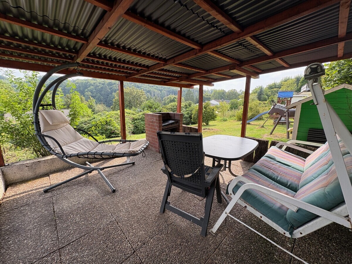 überdachte Terrasse Gartenhaus