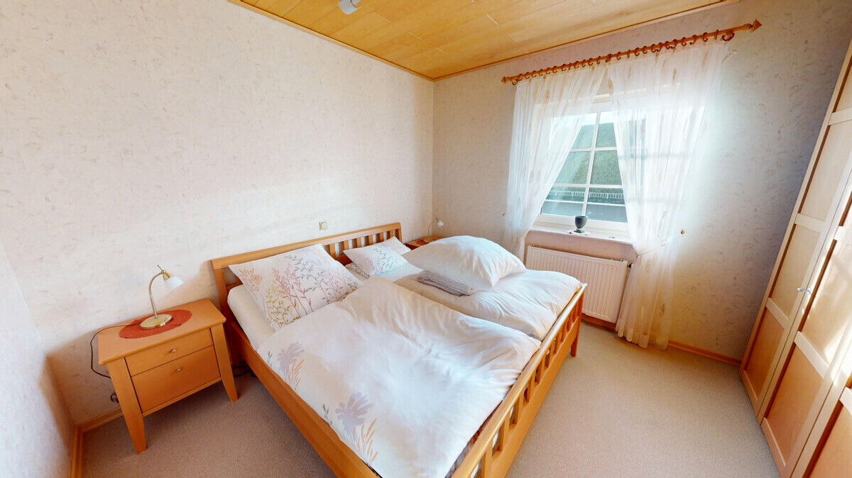 Schlafzimmer EG