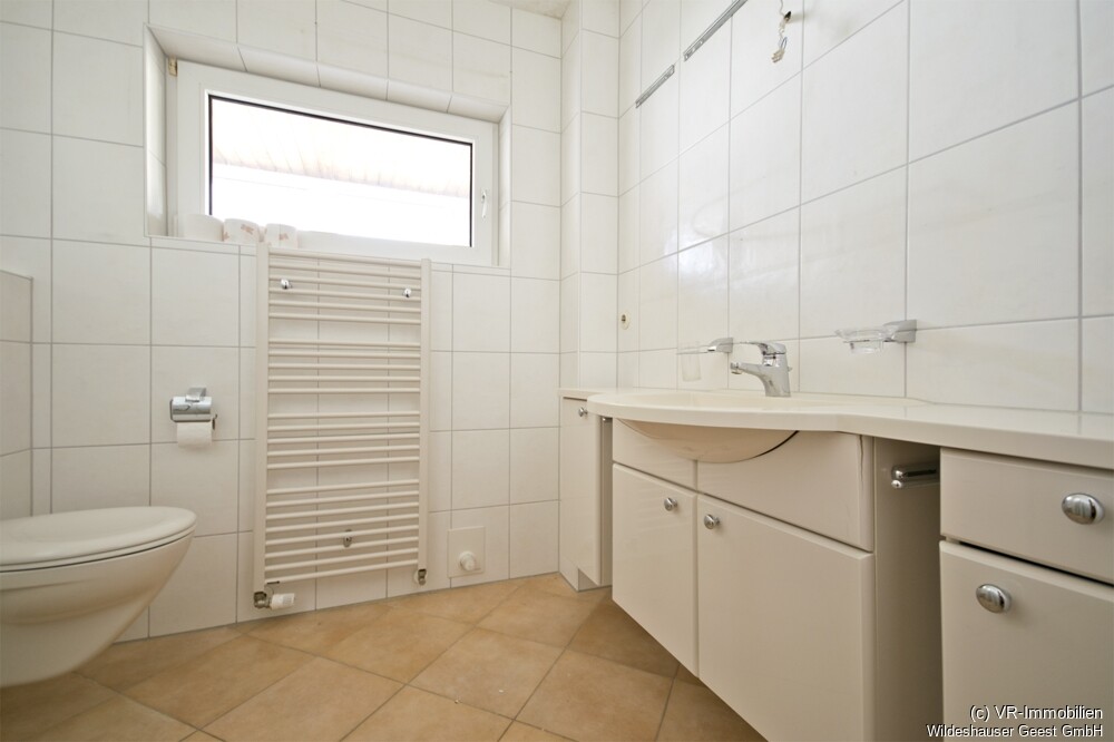 Badezimmer im Erdgeschoss