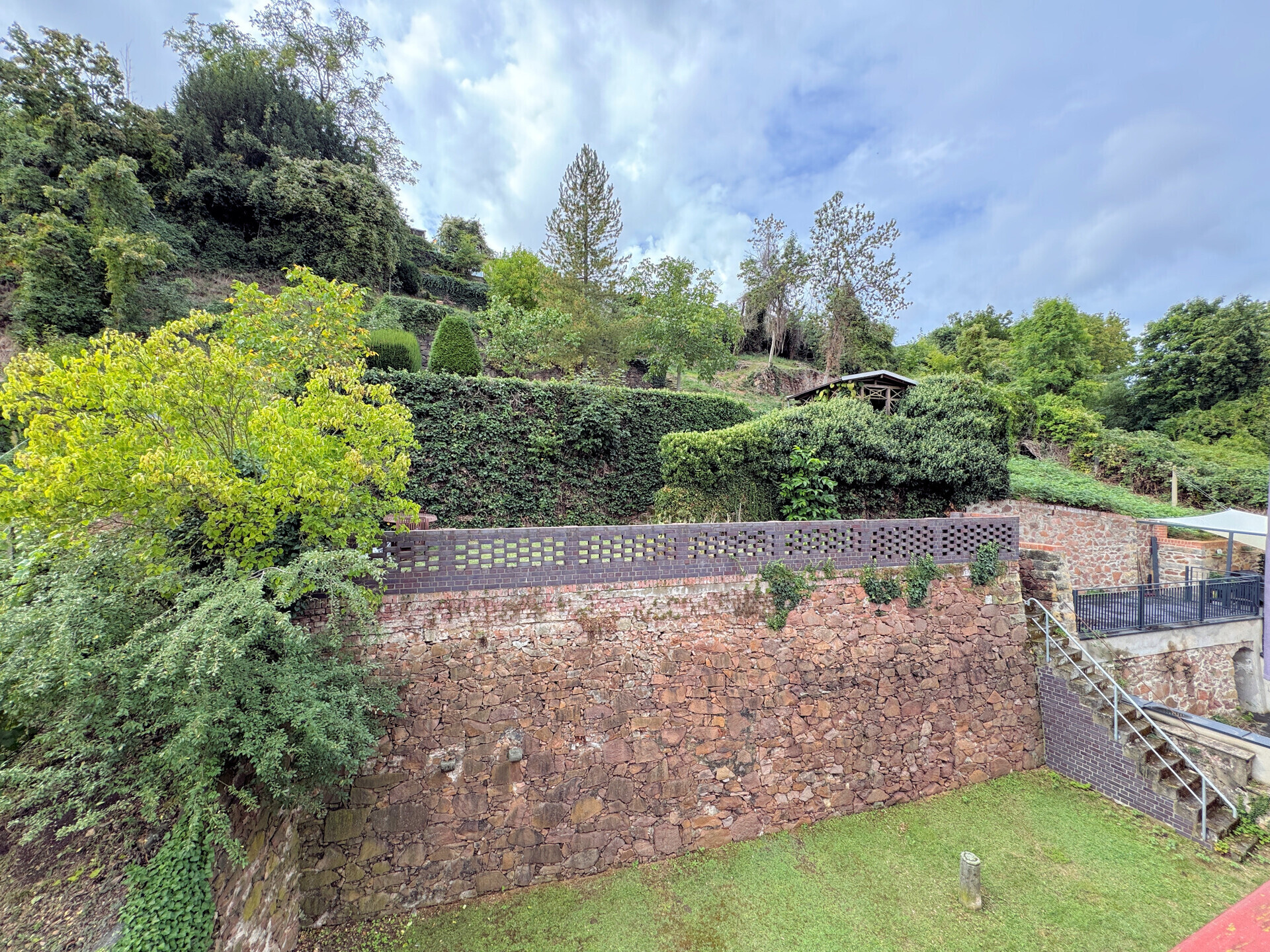 Blick zu den Terrassen