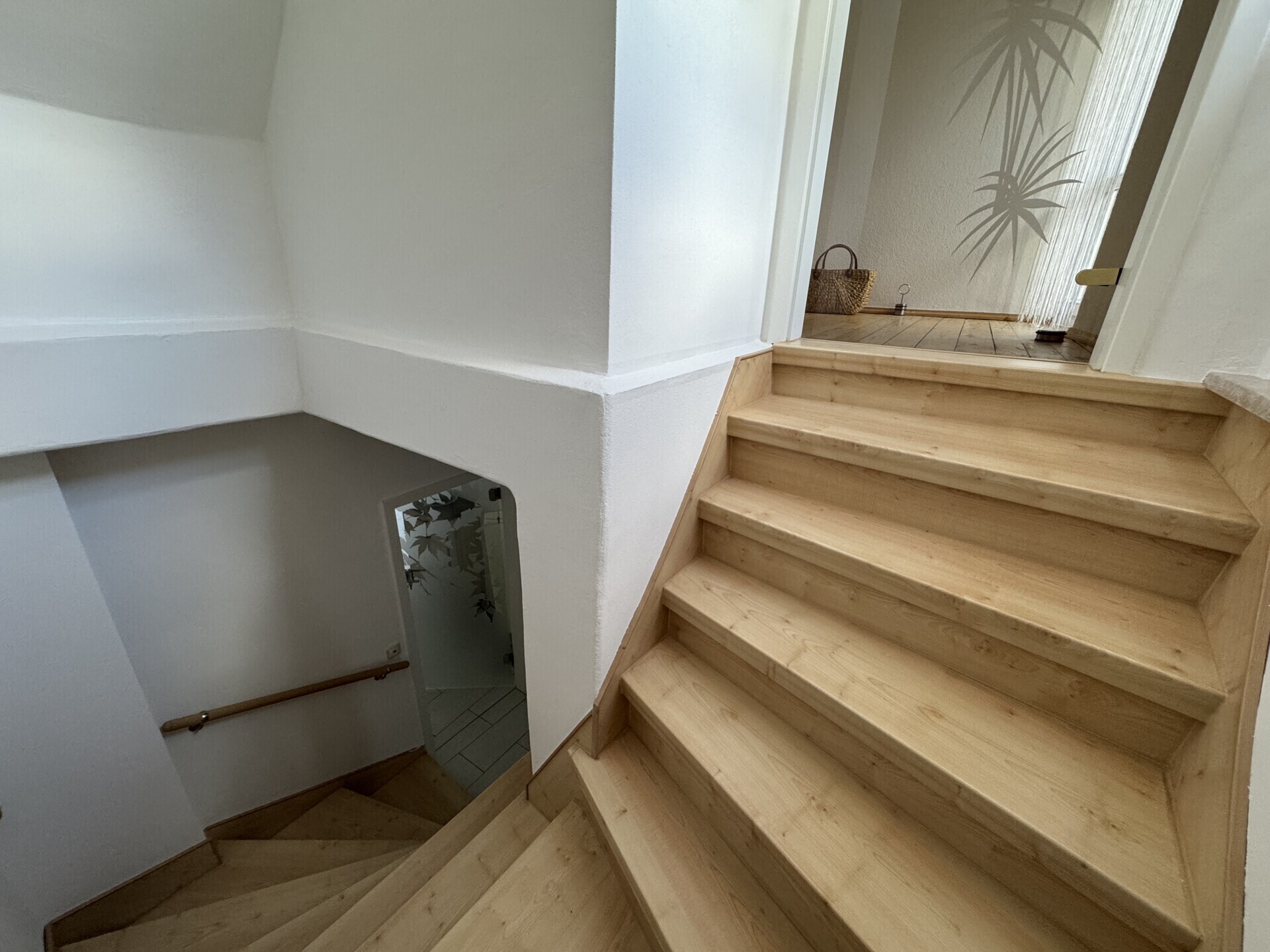 Treppenaufgang zum 1. OG