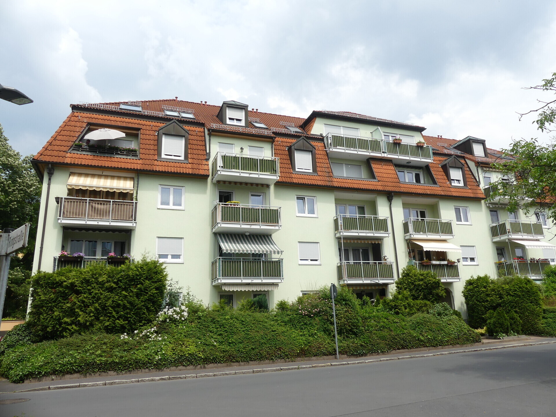 Hausansicht Straßenseite