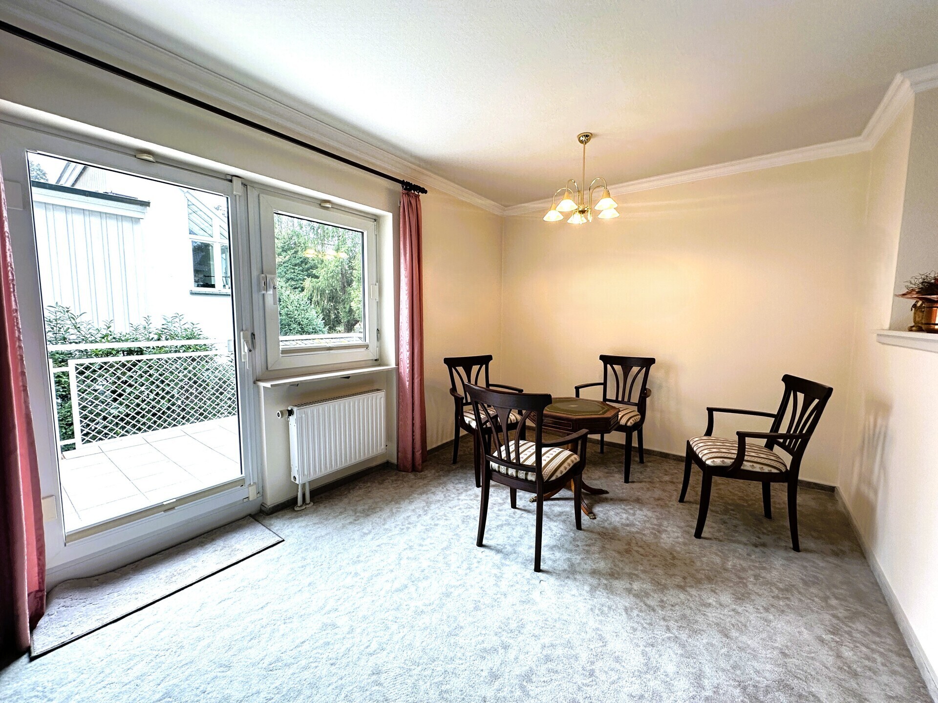 1.OG Esszimmer