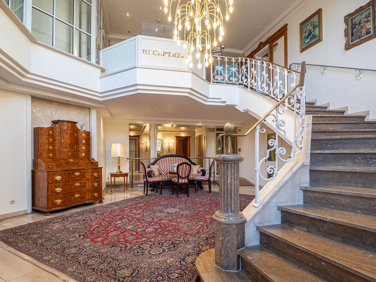 Foyer_UG