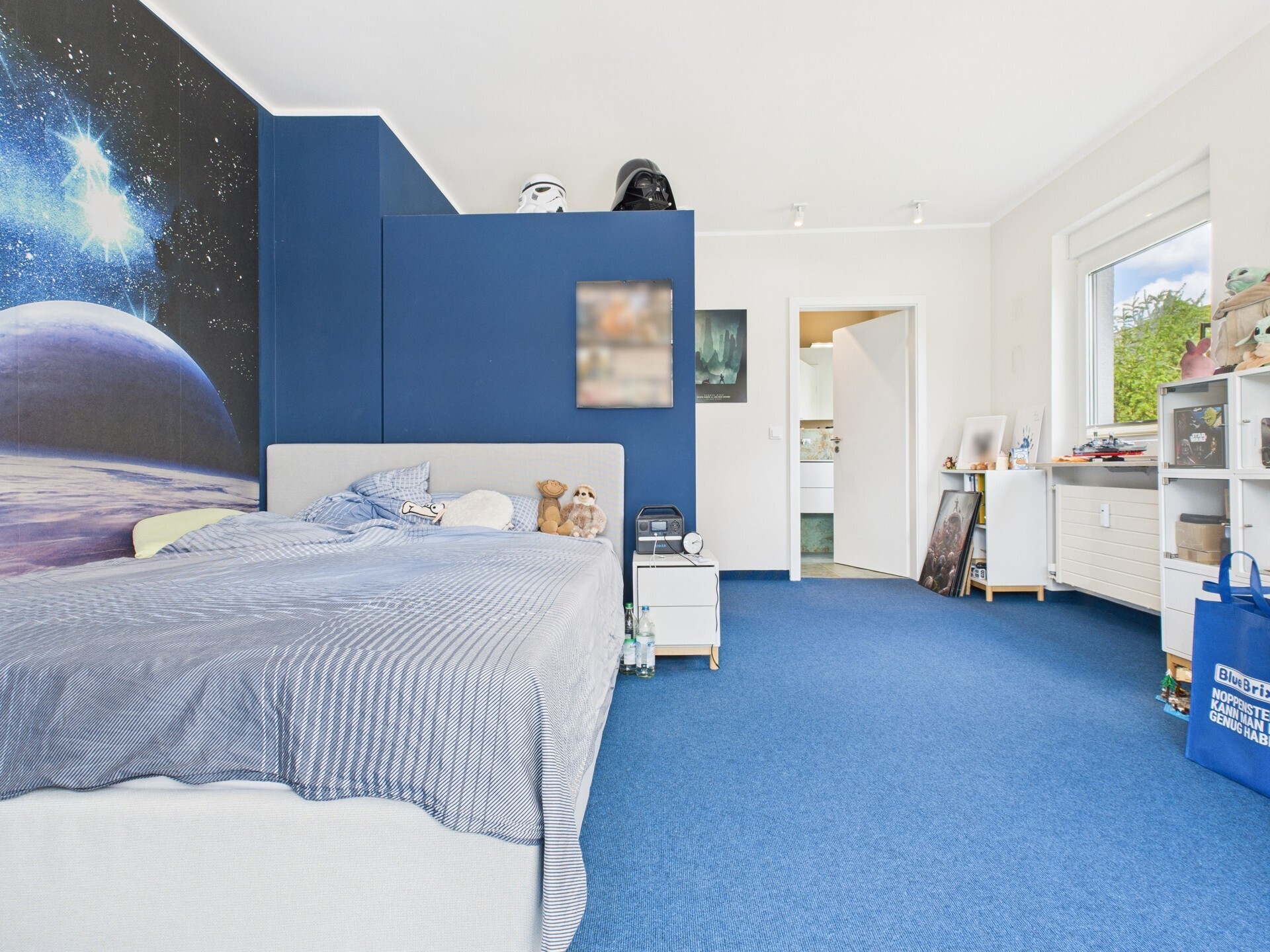 CAM05357G0-PR0015-STILL027