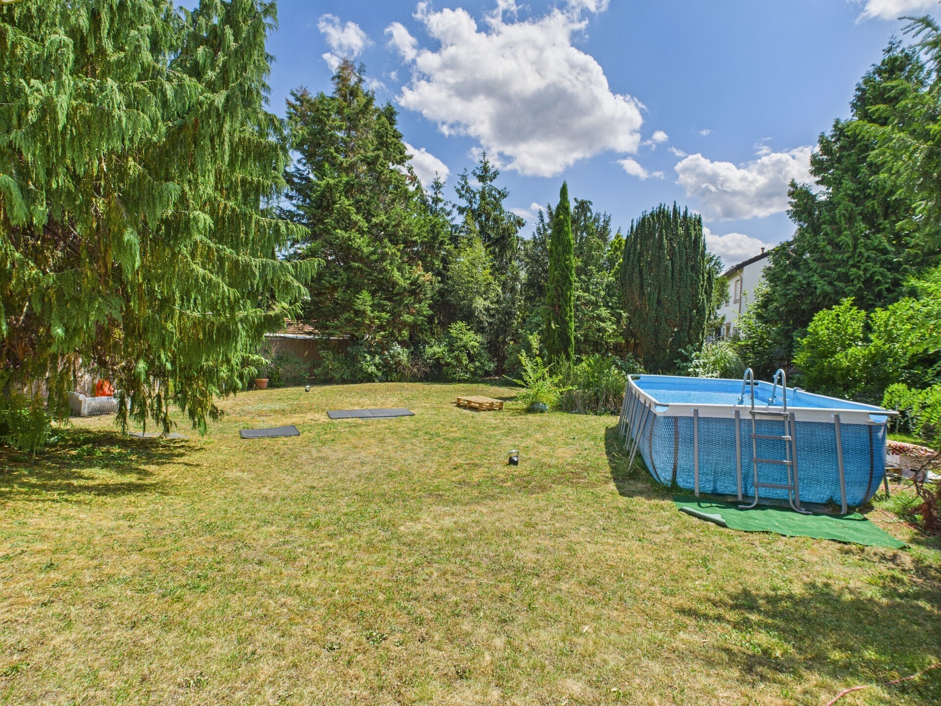 CAM05357G0-PR0015-STILL037