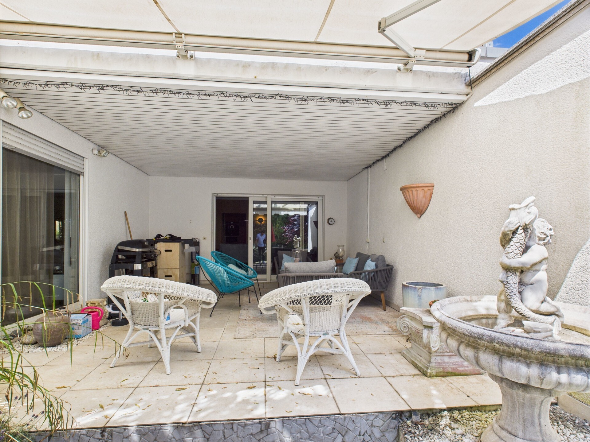 CAM05357G0-PR0015-STILL042