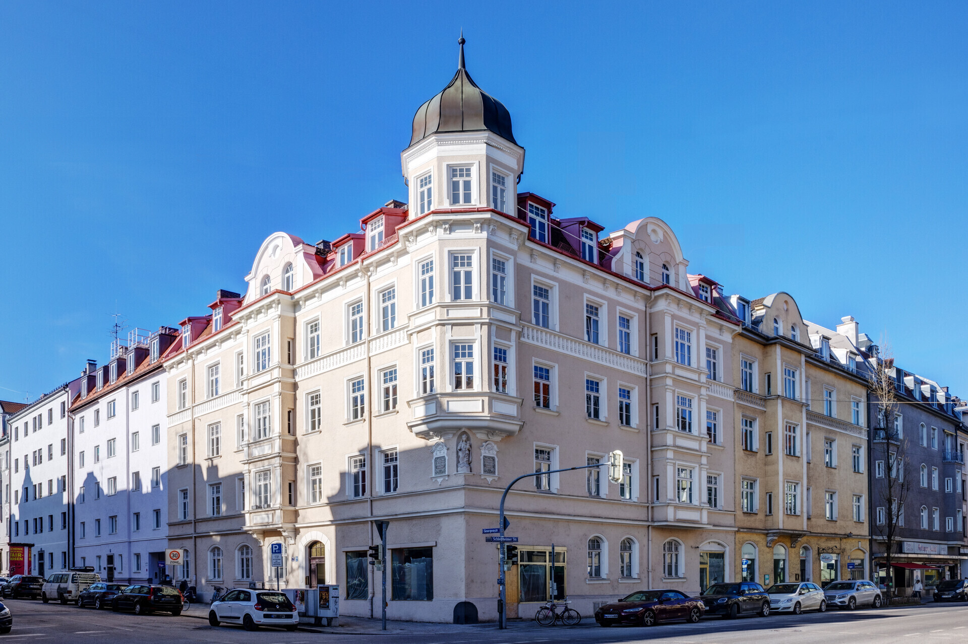 Altbau von 1900