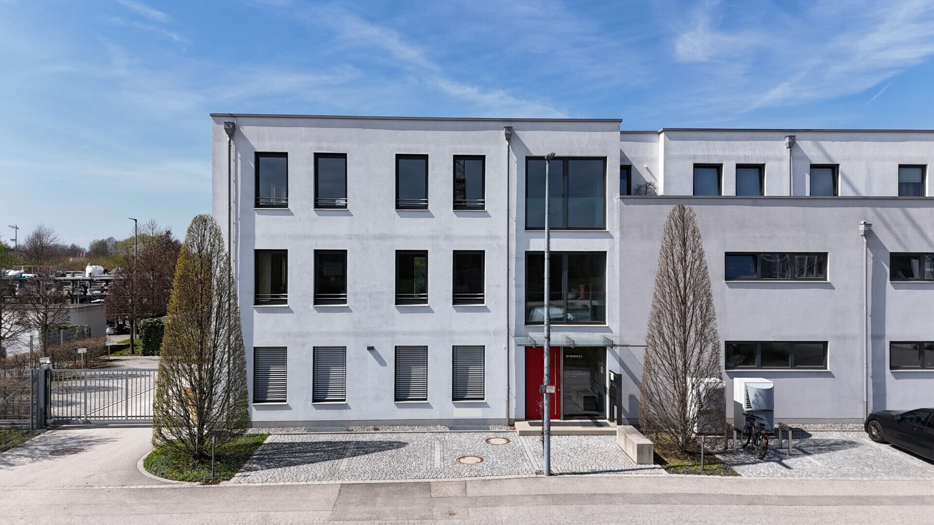 Bürogebäude Ostseite