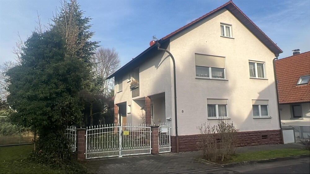 Außenansicht des Einfamilienhauses