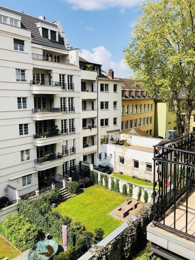 Blick vom Balkon 1.png