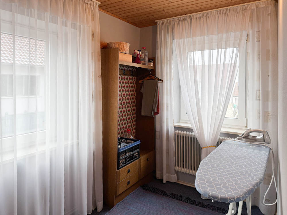 OG Schlafen Bügelzimmer