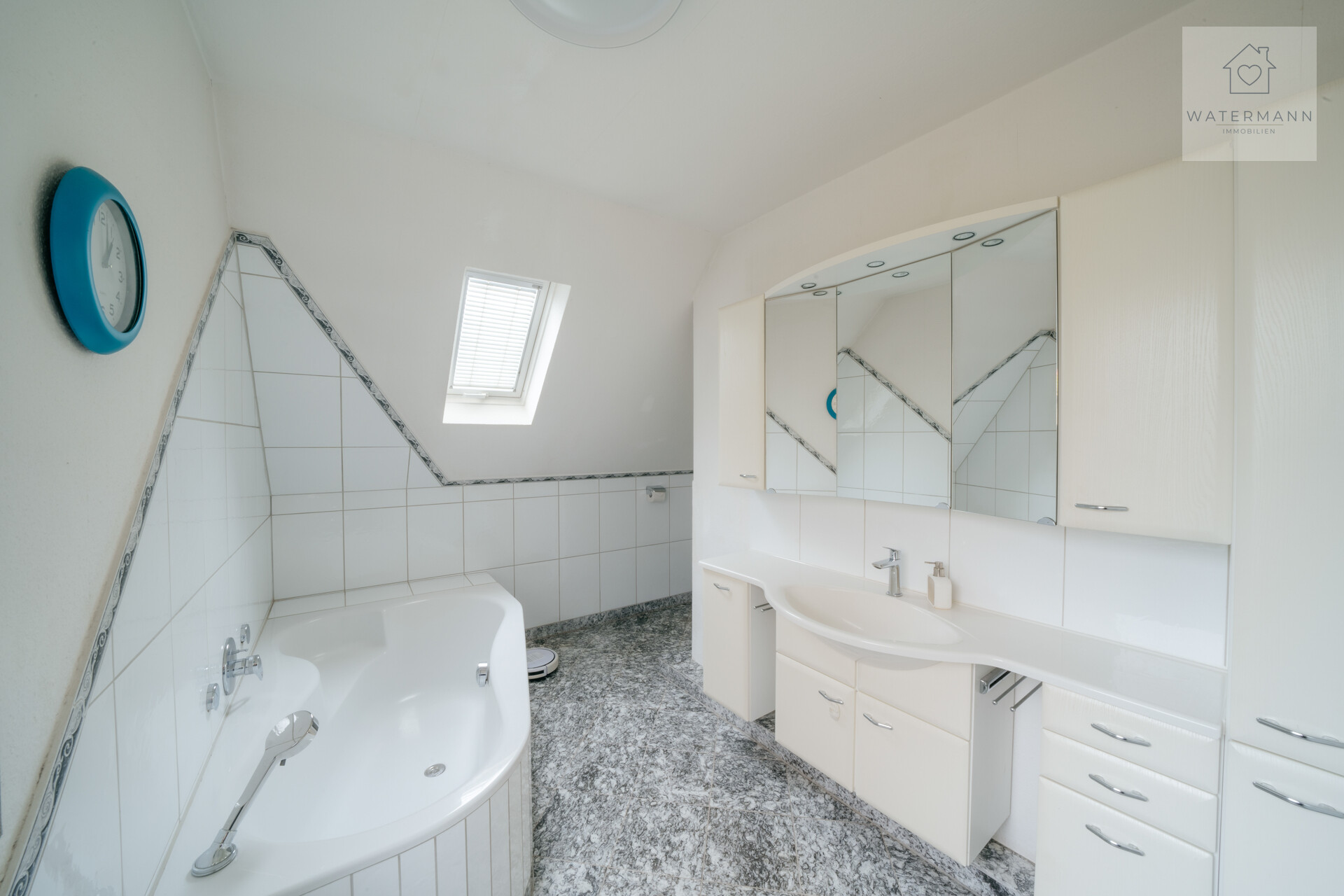 Badezimmer oben Waschbecken