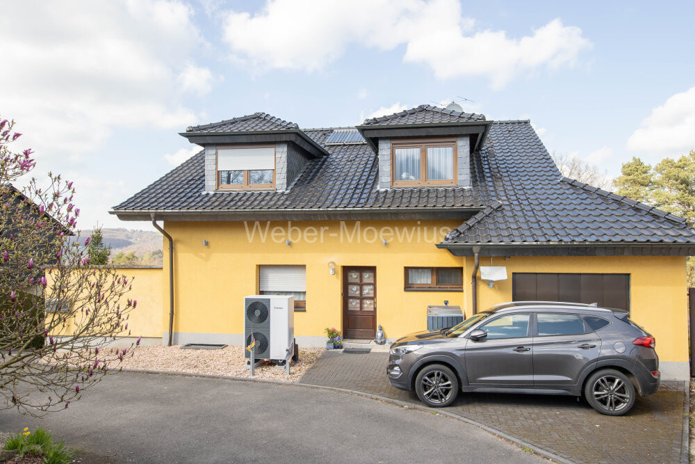 3025 Vorderansicht