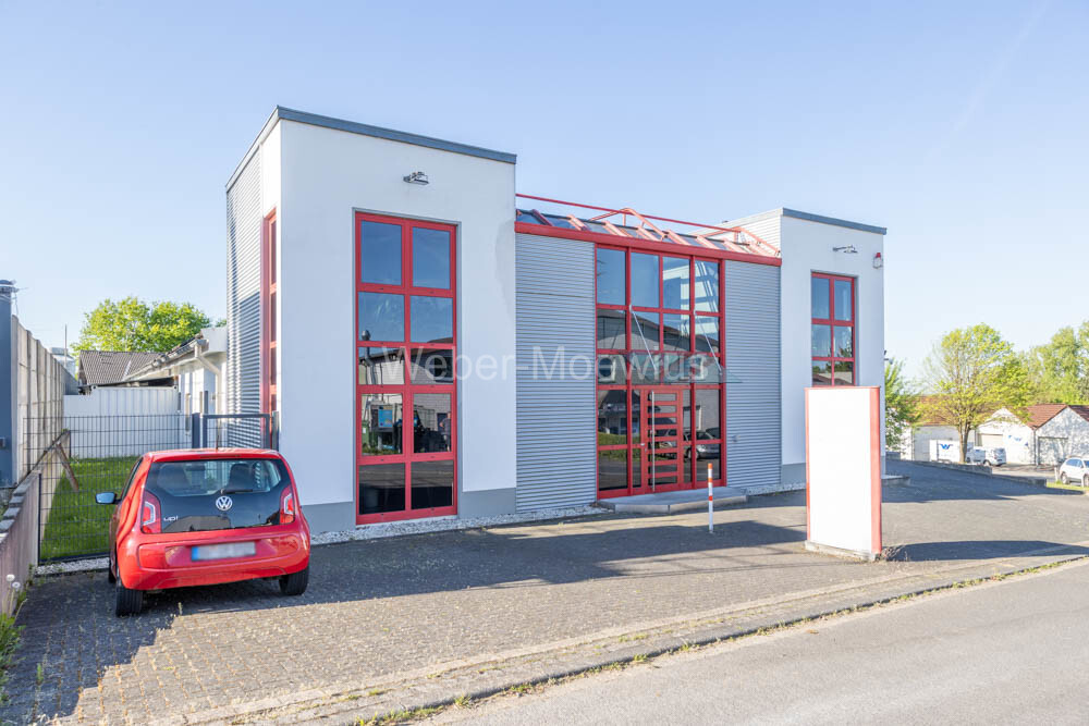 3396 Straßenansicht a - Bürotrakt