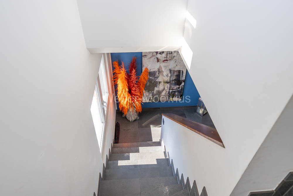 3400 Treppe ins EG