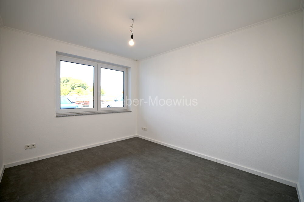 3416 Zimmer bzw. Büro 1